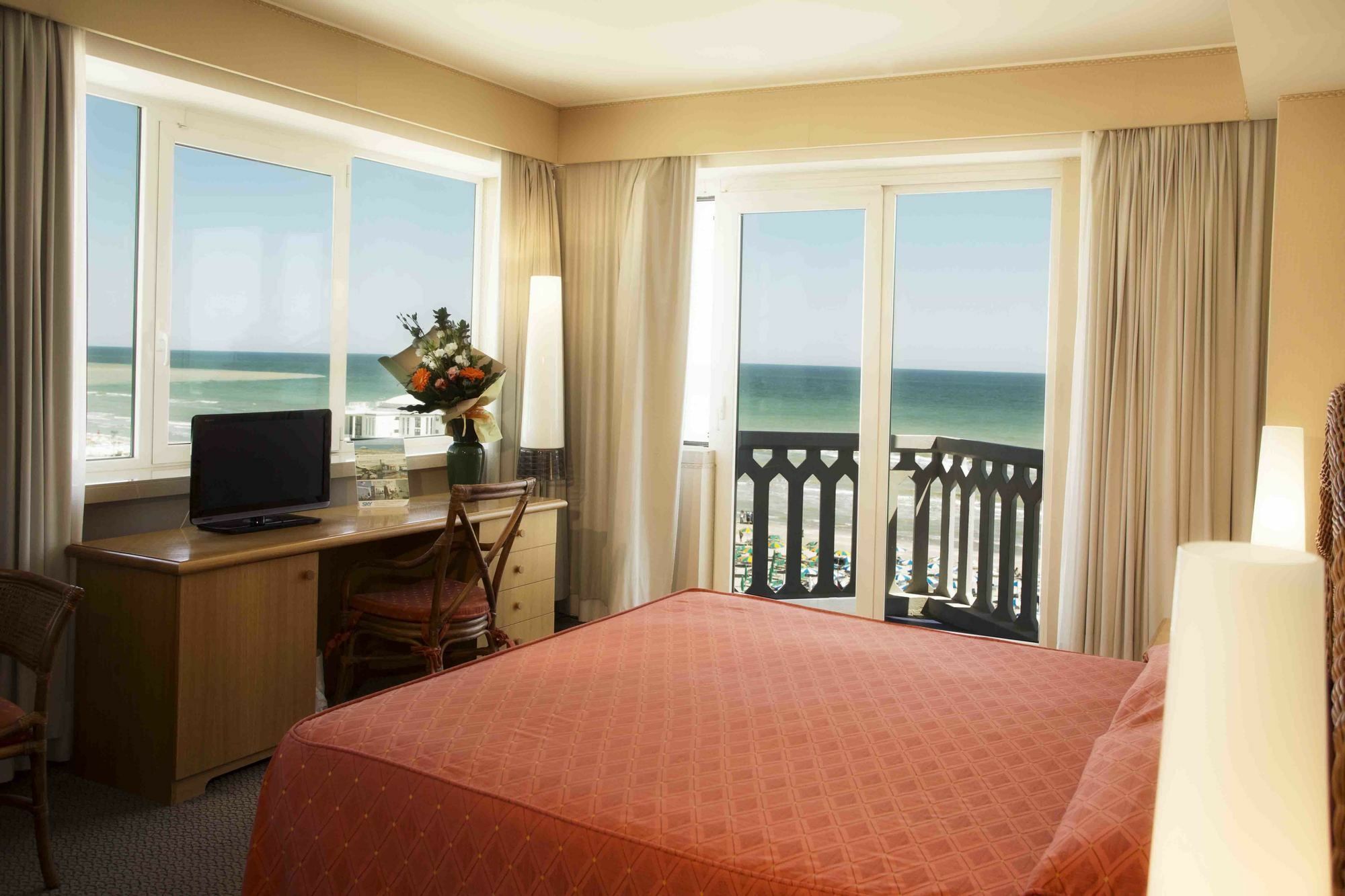 City Hotel Senigallia Exterior foto